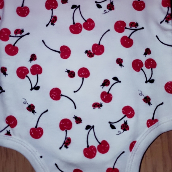 FREE PLANET BABY 5 PACK BODYSUITS - Picture 3 of 7